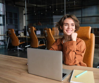 Jak firmy przyciągają najlepszych specjalistów w zmieniającym się rynku pracy?