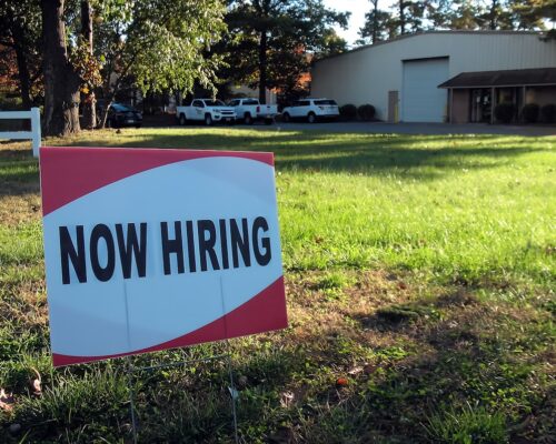 Co to jest program stażowy i jak wygląda rekrutacja?