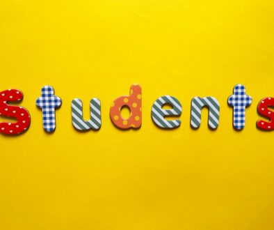 Rynek pracy dla studentów - co musisz wiedzieć, aby znaleźć staż?